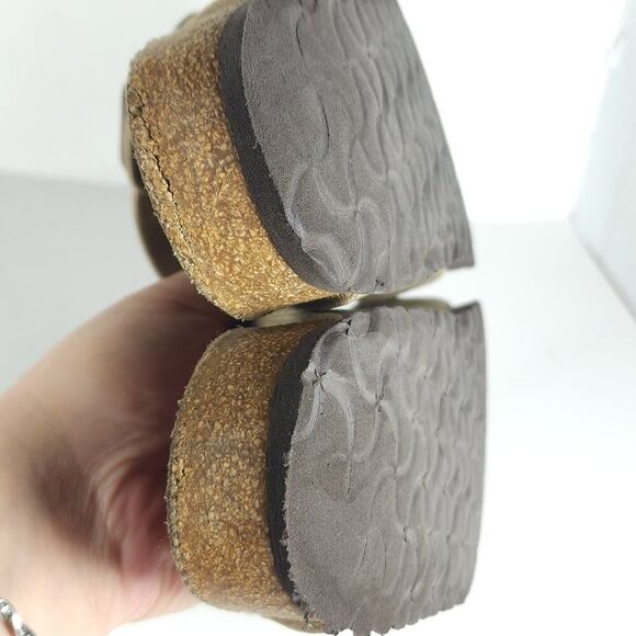 BIRKENSTOCK Women's Arizona US7 Taupe Leather 2 Straps Slide Sandals Shoes - Picture 12 of 16